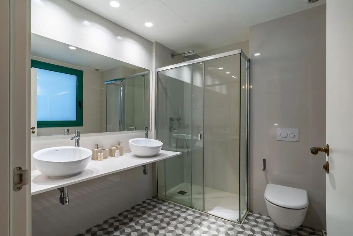Canela Homes Midterm Casp Gym&Pool バルセロナ