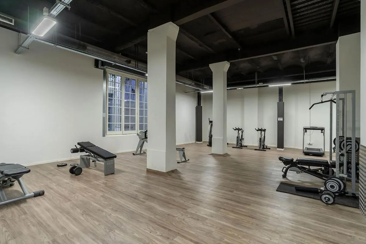 Canela Homes Midterm Casp Gym&Pool バルセロナ スペイン