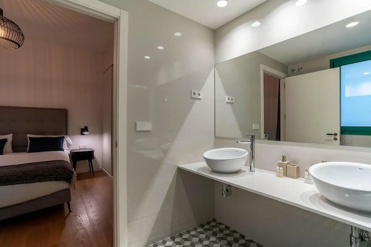 アパート Canela Homes Midterm Casp Gym&Pool バルセロナ スペイン